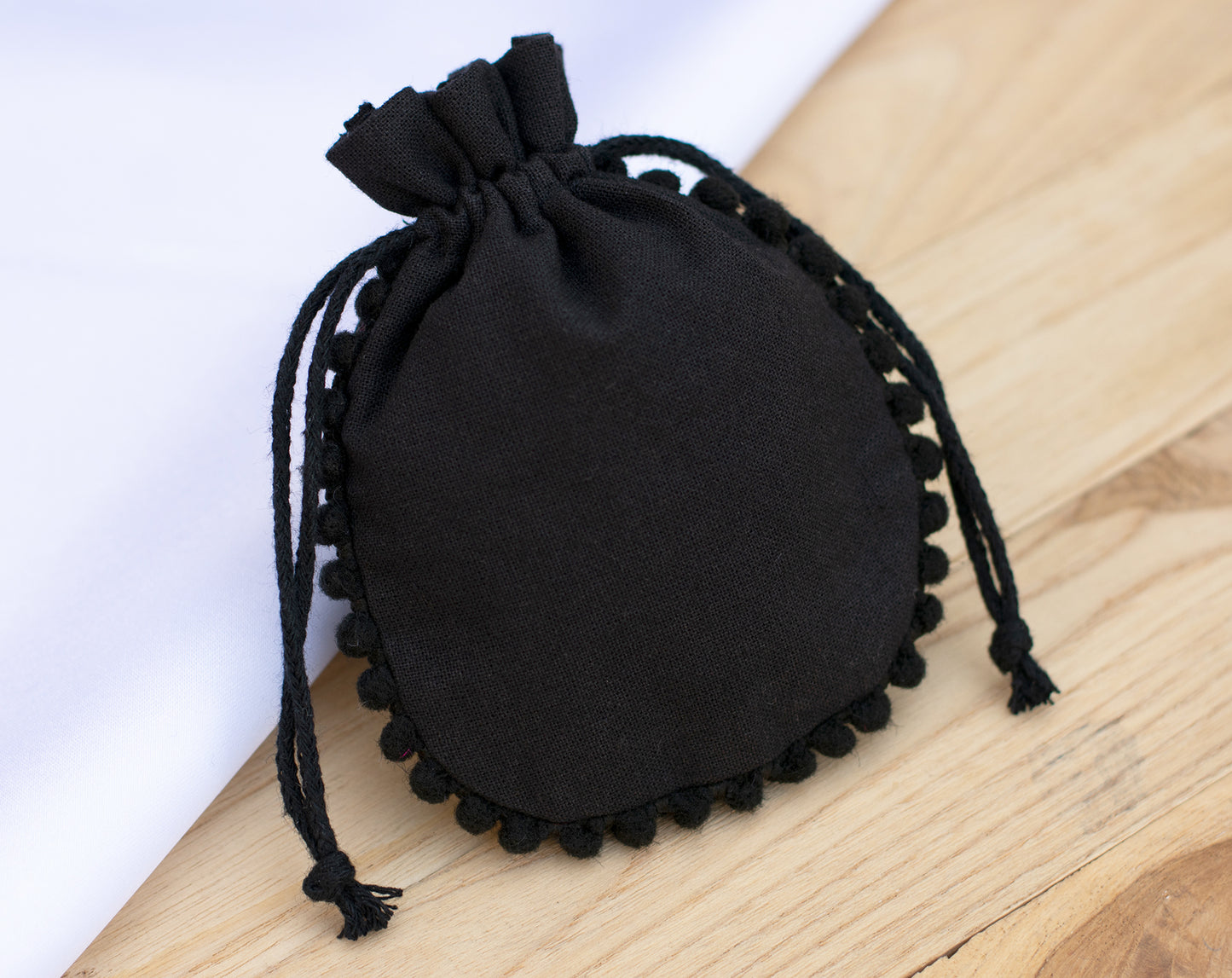100pcs Black Cotton Drawstring Designer Pouch With Logo For Jewelry Packaging