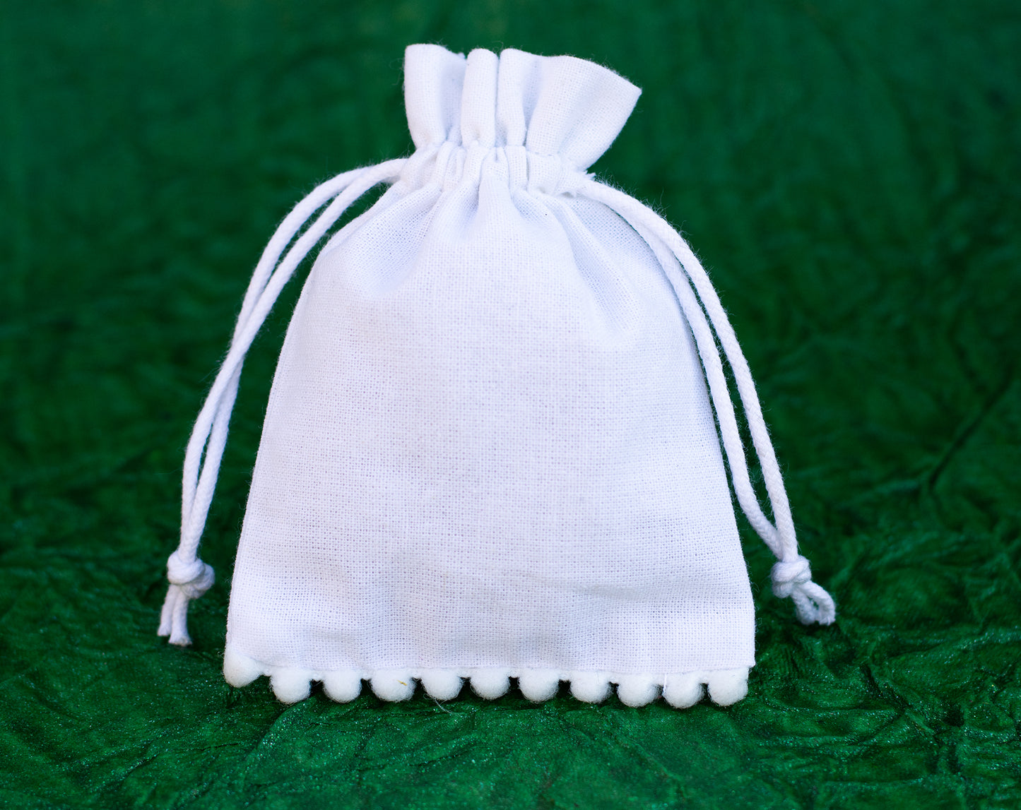 100pcs White Designer Cotton Pouches With Logo, Eco Friendly Jewelry Packaging