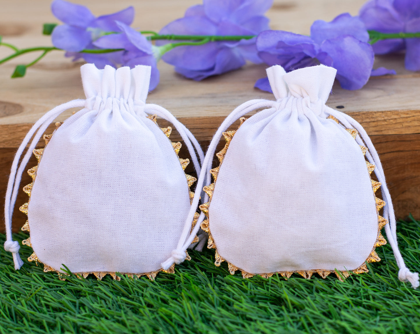 100pcs Round Golden Lace Designer Cotton Pouches With Logo