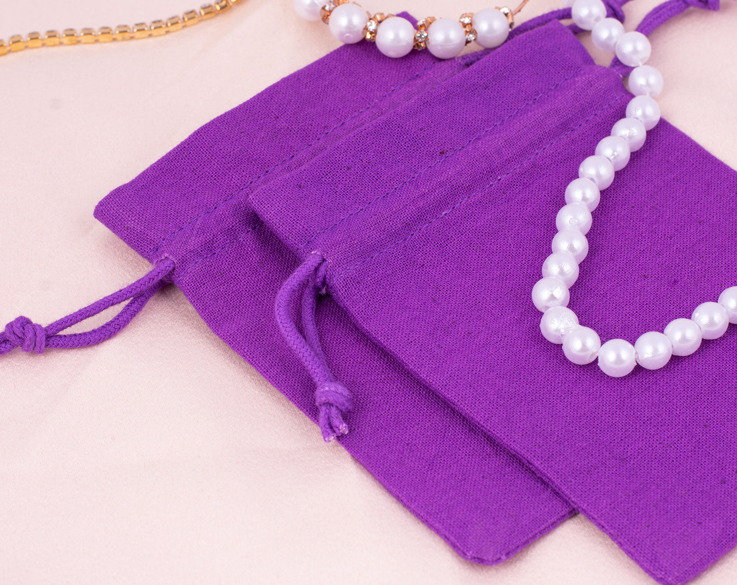 100pcs Cotton Jewelry Drawstring Pouches with Custom Logo for Wholesale Orders