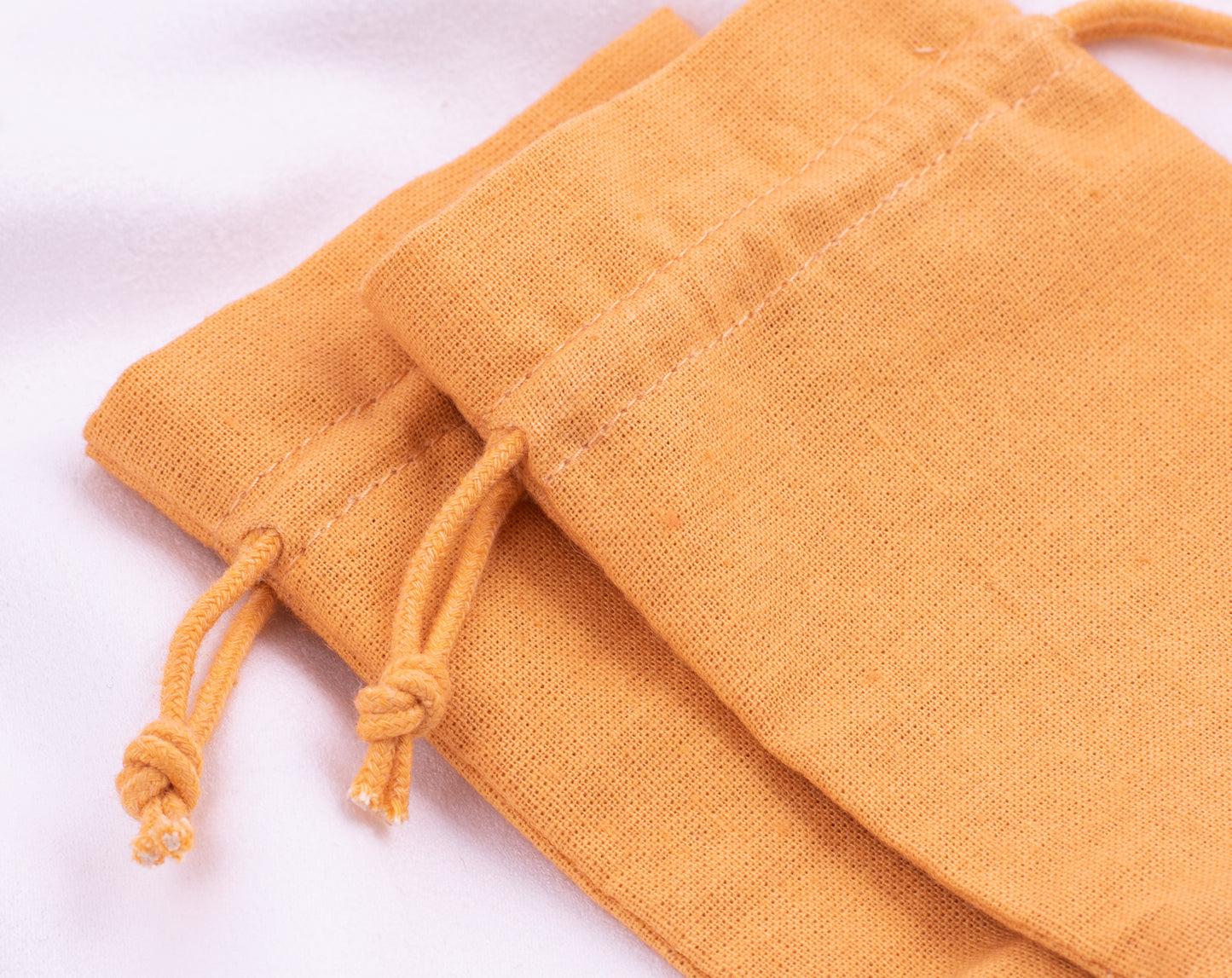 100pcs Yellow Gold Designer Cotton Pouches With Logo For Organic Jewelry Packaging