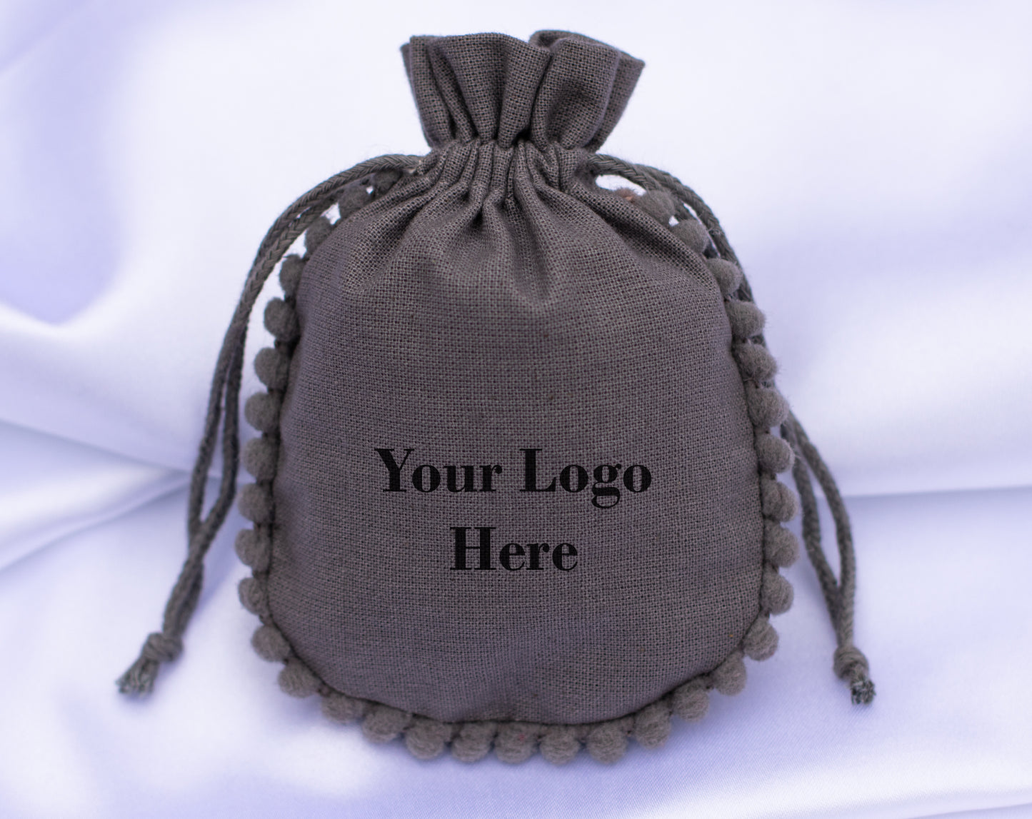 100pcs Best-Selling Designer Pouch With Logo For Jewelry Packaging