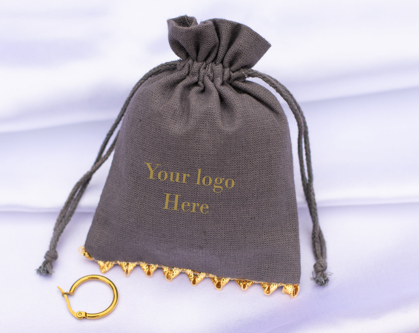 100pcs Golden Lace Designer Cotton Pouches With Logo For Sustainable Jewelry Packaging