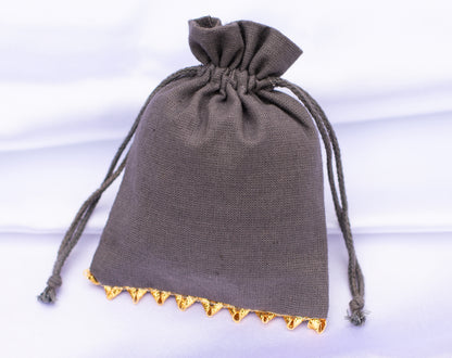 100pcs Golden Lace Designer Cotton Pouches With Logo For Sustainable Jewelry Packaging