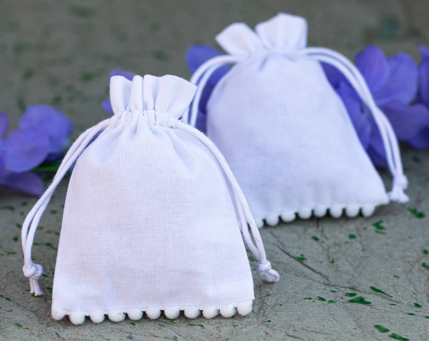 100pcs White Designer Cotton Pouches With Logo, Eco Friendly Jewelry Packaging