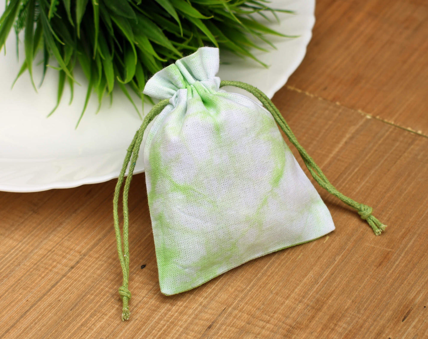 Pack of 100 - Leaf Green Tie Dye Cotton Pouches With Logo