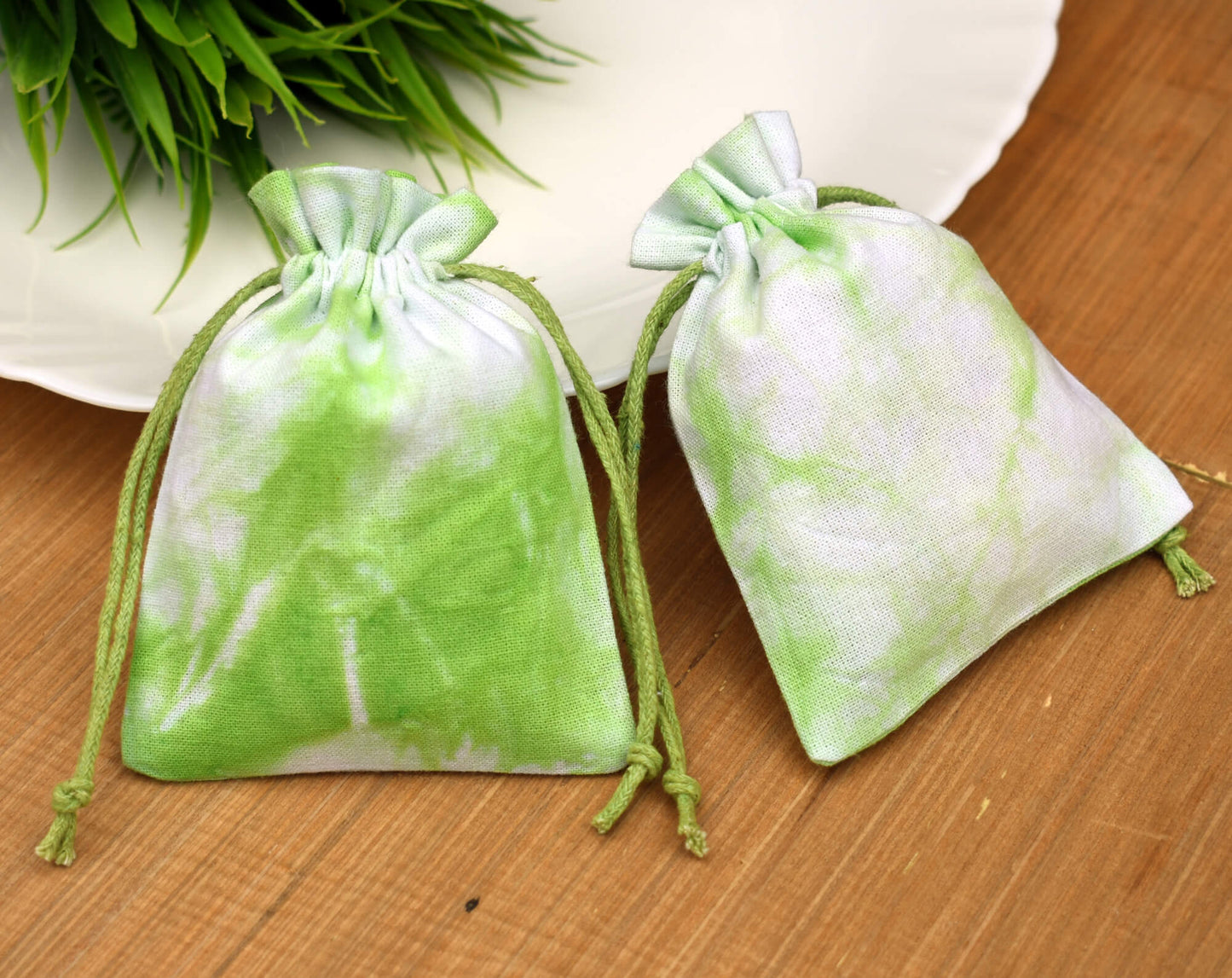 Pack of 100 - Leaf Green Tie Dye Cotton Pouches With Logo