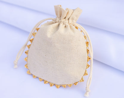 Pack of 100 - Round Golden Lace Ivory Drawstring Designer Pouch With Logo