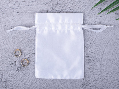 100pcs White Satin Drawstring Pouch With Logo in Wholesale & Bulk