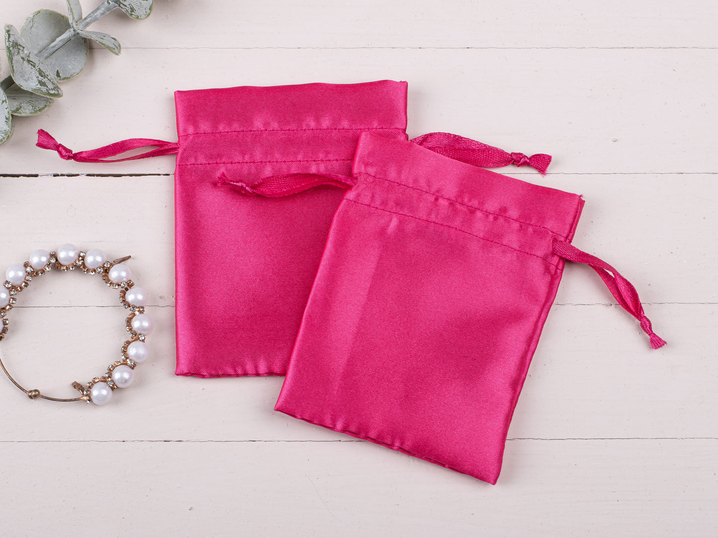 100pcs Luxury Satin Drawstring Pouch With Logo in Wholesale