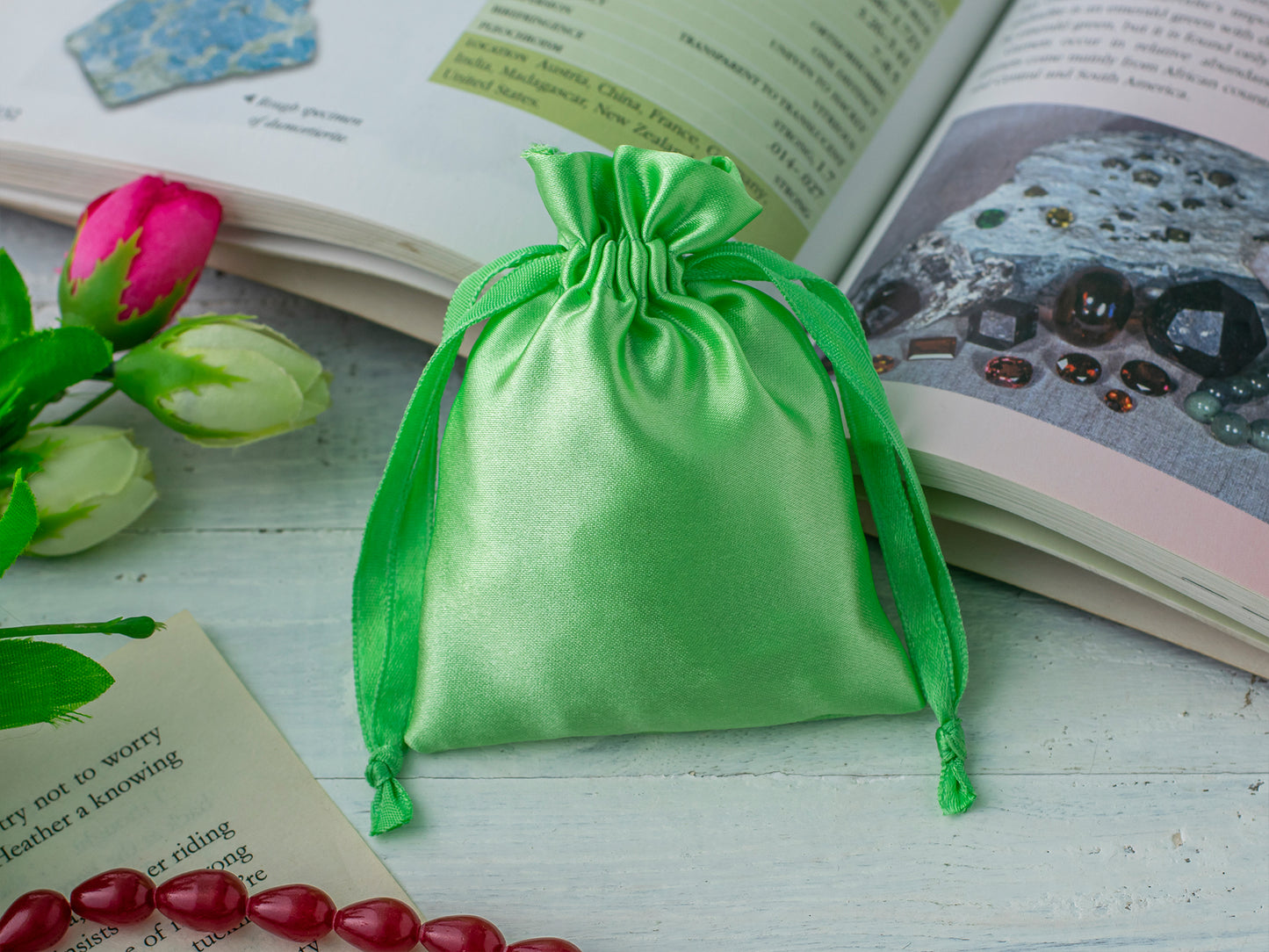 100pcs Custom Satin Drawstring Bags With Logo for Jewelry Packaging