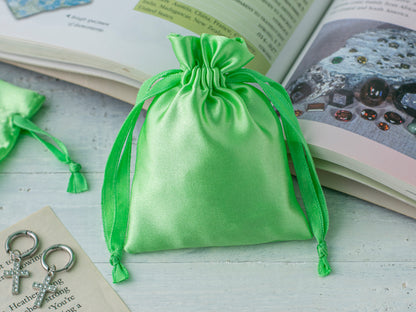 100pcs Custom Satin Drawstring Bags With Logo for Jewelry Packaging